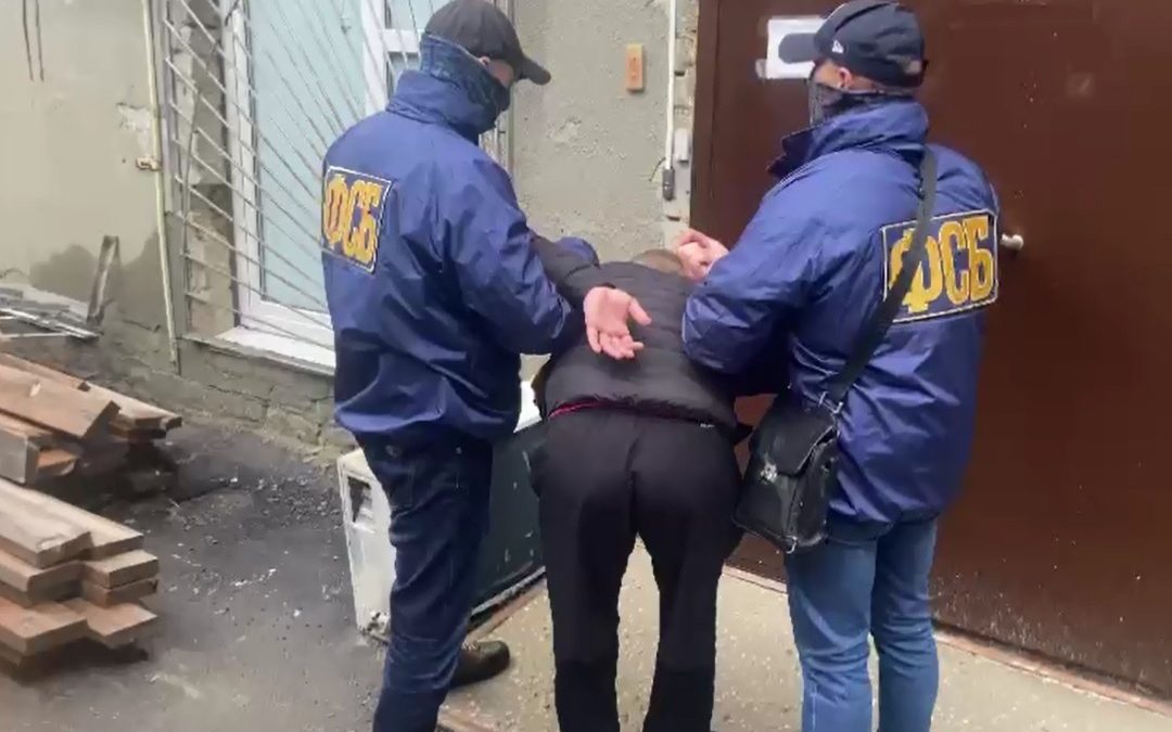 Наркоторговец из саратовской колонии занялся пропагандой терроризма в соцсети
