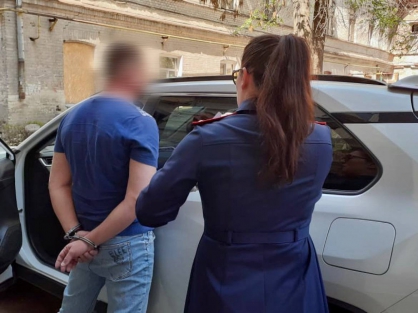 В Саратове с главы компании под угрозами хотели заполучить 1,5 млн рублей https://saratov.sledcom.ru